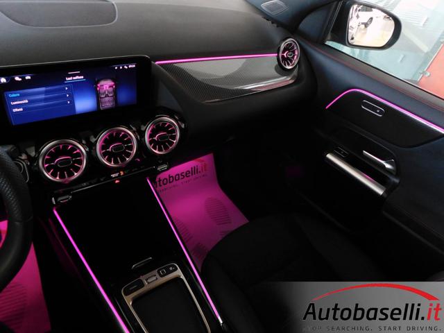MERCEDES-BENZ GLA 180 usata, con Airbag testa