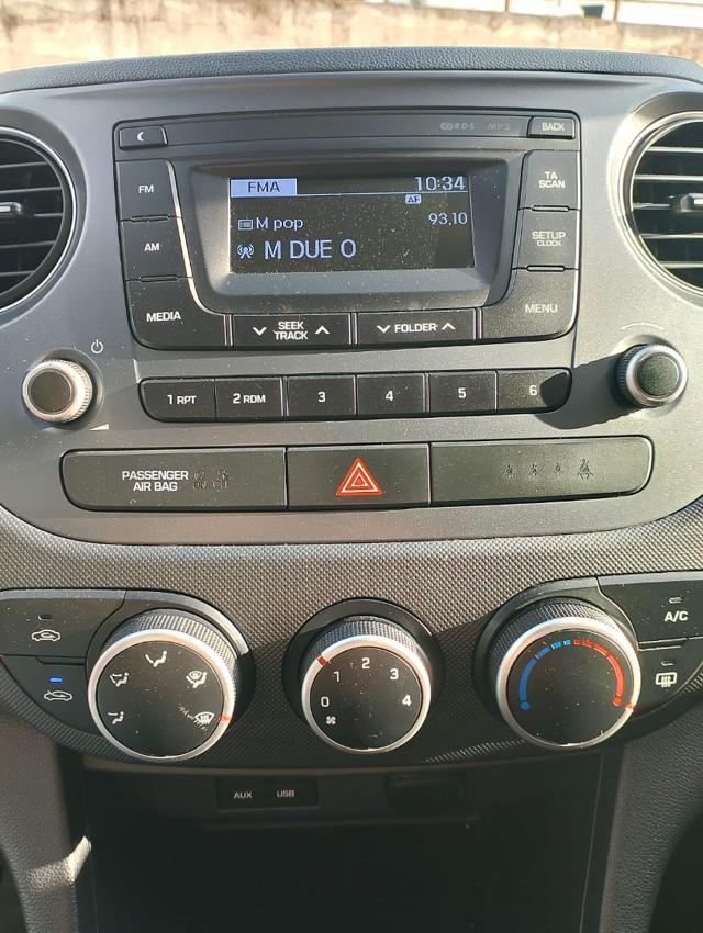 HYUNDAI i10 usata, con Servosterzo