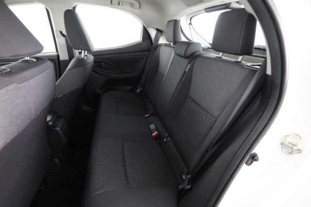 TOYOTA Yaris usata 3