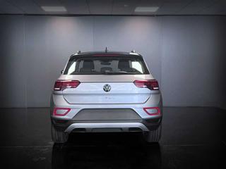 VOLKSWAGEN T-Roc usata, con Autoradio
