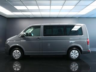 VOLKSWAGEN Caravelle usata, con Climatizzatore