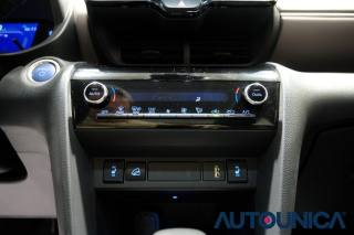 TOYOTA Yaris Cross usata, con Autoradio digitale