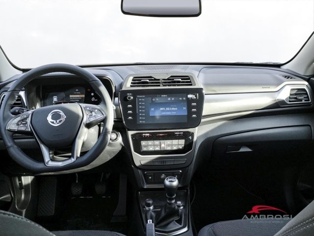 KGM Tivoli usata 10