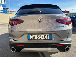 ALFA ROMEO Stelvio usata, con Alzacristalli elettrici