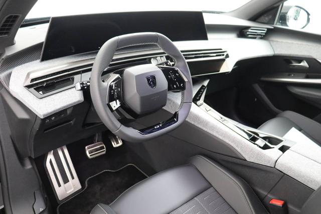 PEUGEOT 5008 usata, con Airbag