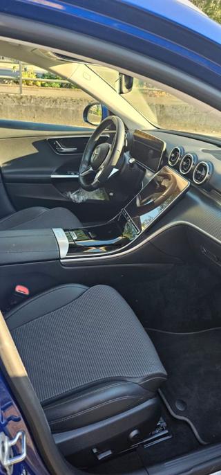 MERCEDES-BENZ C 220 usata, con Servosterzo