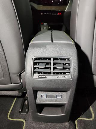 PEUGEOT 408 usata, con Park Distance Control