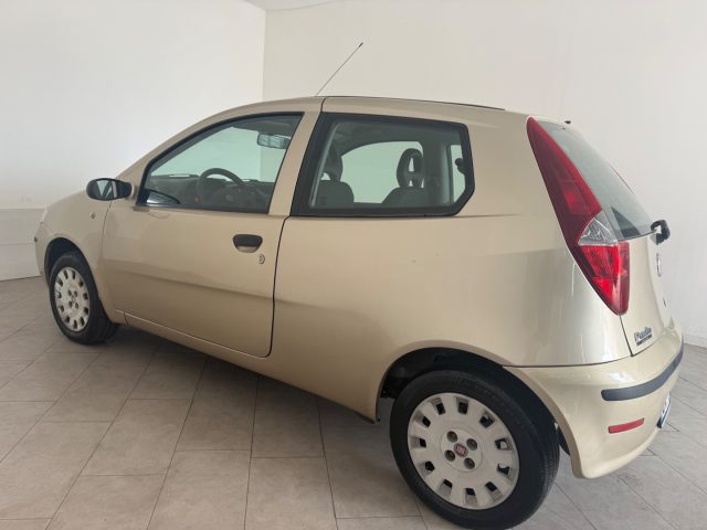 FIAT Punto usata 4