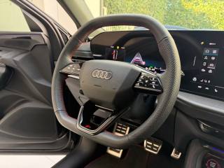 AUDI Q5 usata, con Autoradio digitale