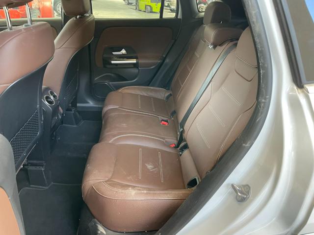 MERCEDES-BENZ GLA 200 usata, con ESP