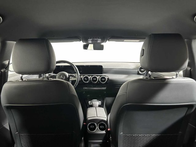 MERCEDES-BENZ A 180 usata, con Fari LED
