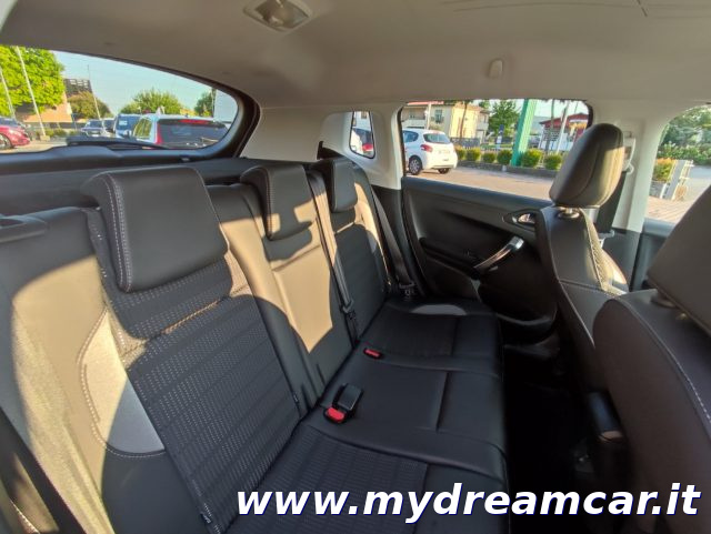 PEUGEOT 2008 usata, con Sensore di pioggia