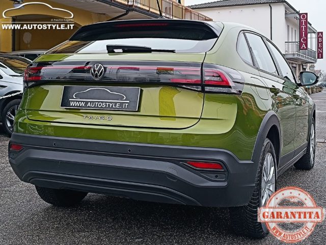 VOLKSWAGEN Taigo usata, con Luci diurne