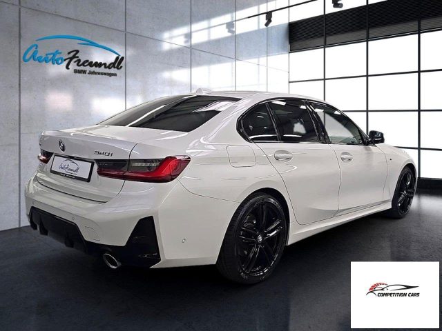 BMW 320 usata, con Autoradio
