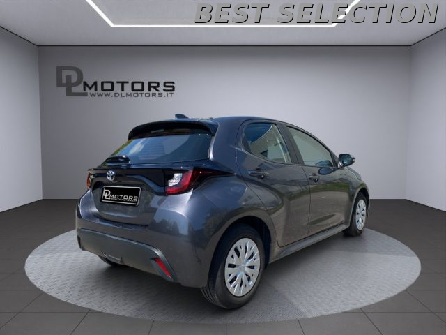 TOYOTA Yaris usata, con Fendinebbia