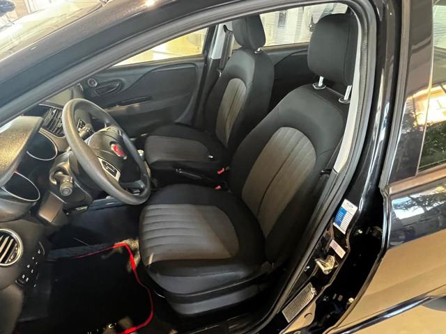FIAT Punto usata 12