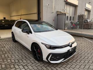VOLKSWAGEN Golf GTI usata, con Airbag