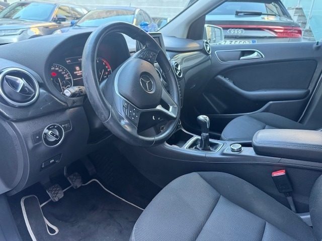 MERCEDES-BENZ B 180 usata, con ESP
