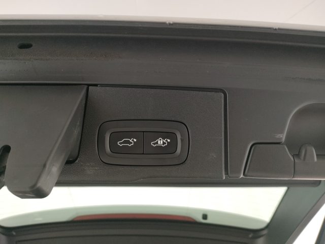 VOLVO XC60 usata, con USB