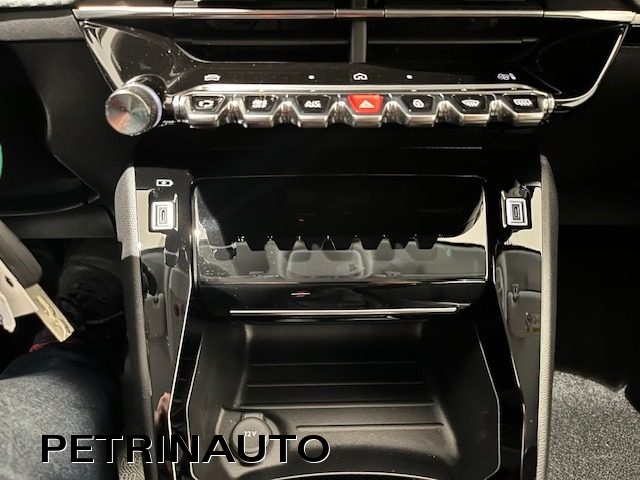 PEUGEOT 208 usata, con Volante multifunzione
