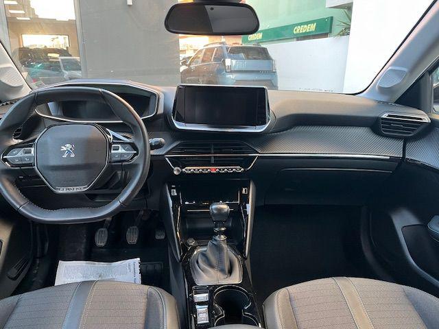 PEUGEOT 208 usata, con Autoradio