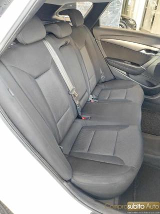 HYUNDAI i40 usata, con Park Distance Control