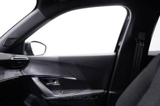 PEUGEOT 2008 usata, con Sensori di parcheggio posteriori