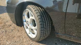 ALFA ROMEO 147 usata, con Sedile posteriore sdoppiato