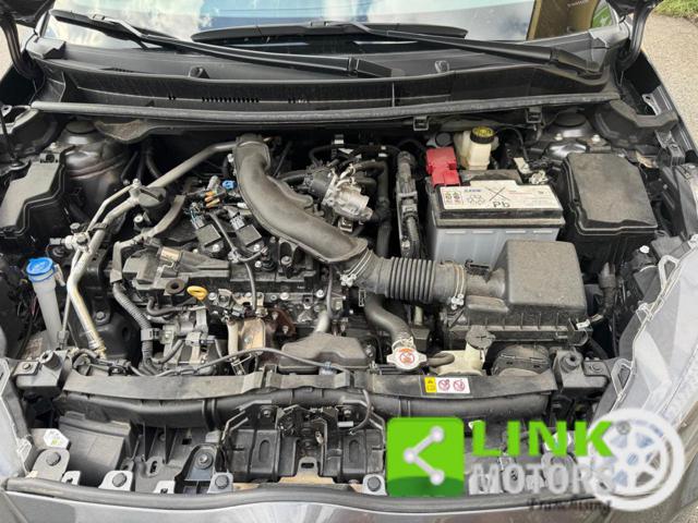 TOYOTA Yaris usata 18