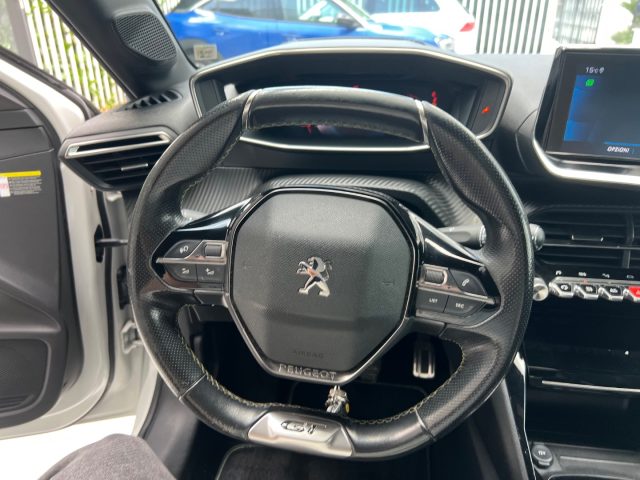 PEUGEOT 208 usata, con Touch screen
