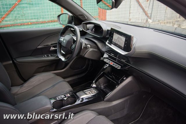 PEUGEOT 2008 usata, con Cruise Control