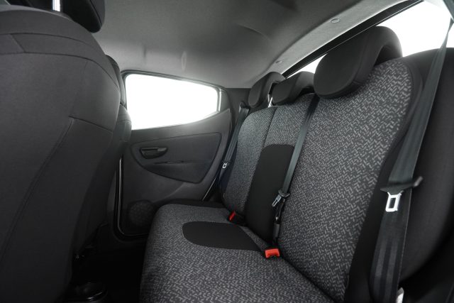 LANCIA Ypsilon usata 9