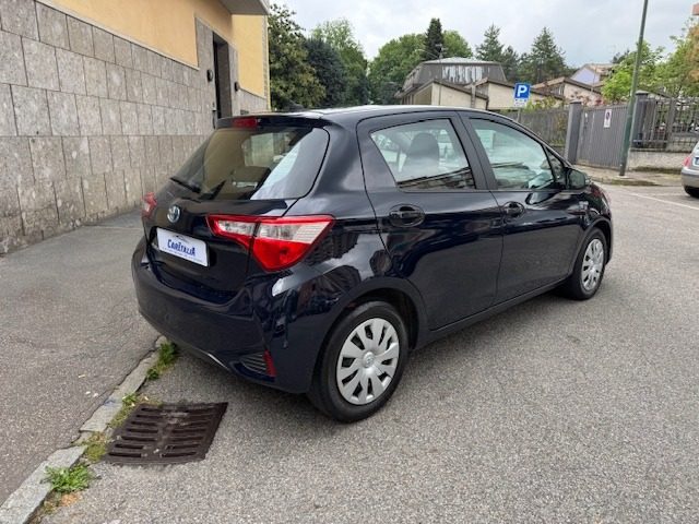 TOYOTA Yaris usata, con Alzacristalli elettrici
