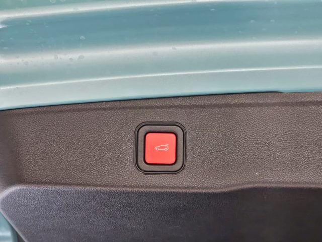 JEEP Avenger usata, con Controllo trazione