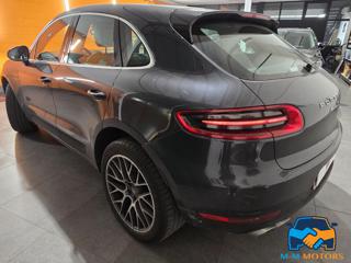 PORSCHE Macan usata, con Autoradio