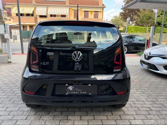 VOLKSWAGEN up! usata 5