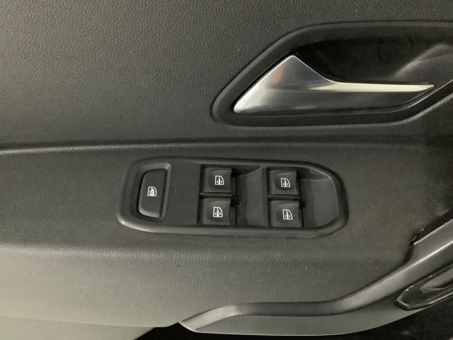 DACIA Duster usata, con Sensori di parcheggio posteriori