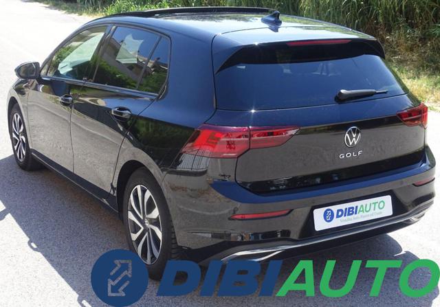 VOLKSWAGEN Golf usata, con Autoradio