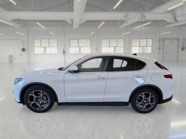 ALFA ROMEO Stelvio usata, con Airbag Passeggero
