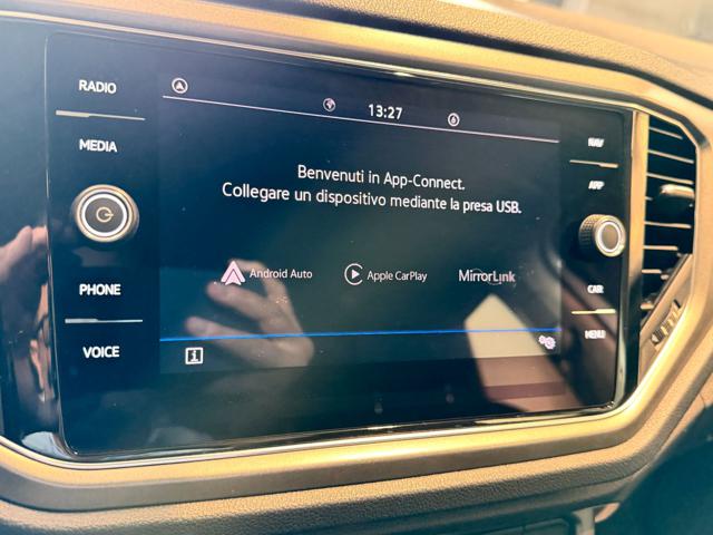 VOLKSWAGEN T-Roc usata, con MP3