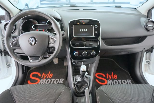RENAULT Clio usata, con Autoradio