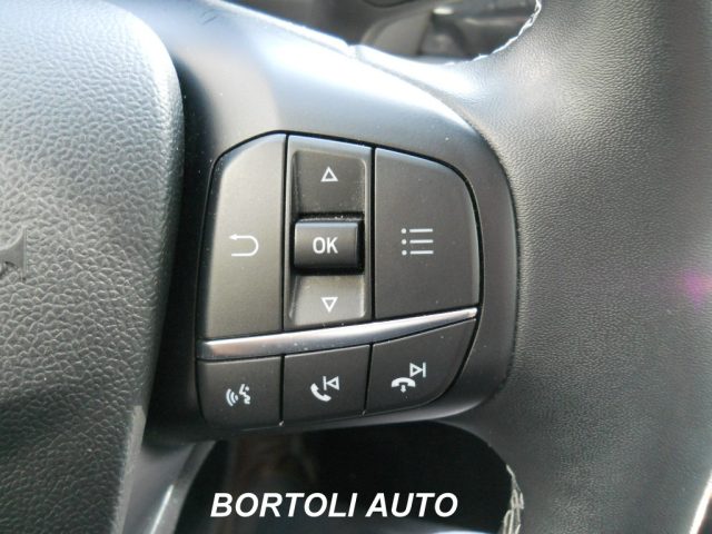 FORD Puma usata, con USB