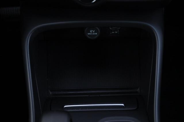 VOLVO XC40 usata, con Sensore di pioggia