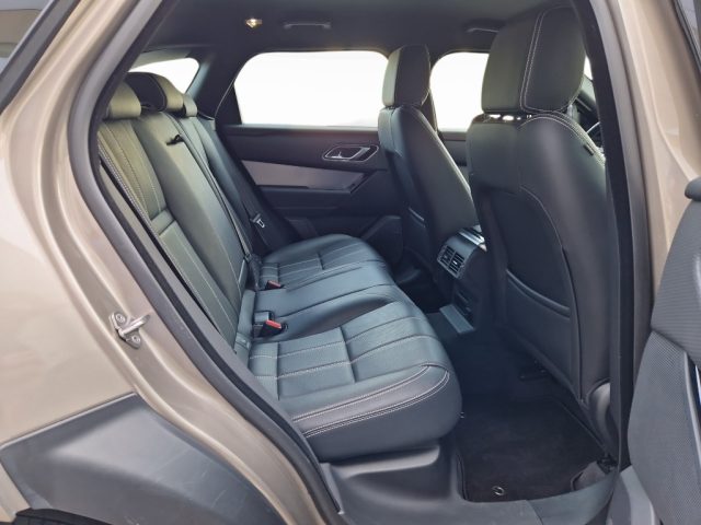 LAND ROVER Range Rover Velar usata, con Autoradio