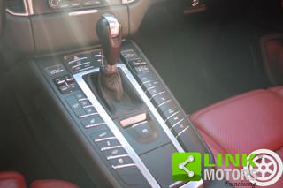 PORSCHE Macan usata, con Schermo multifunzione interamente digitale