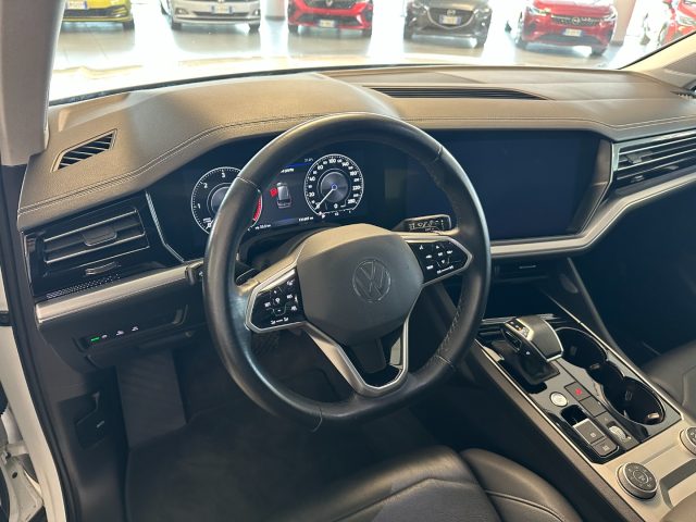 VOLKSWAGEN Touareg usata, con Climatizzatore