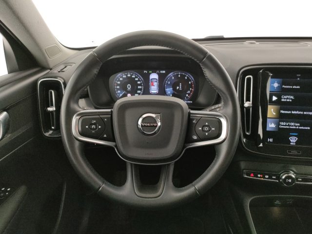 VOLVO XC40 usata, con USB