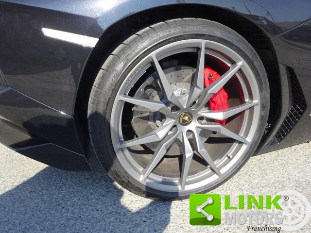 LAMBORGHINI Aventador usata, con Controllo trazione