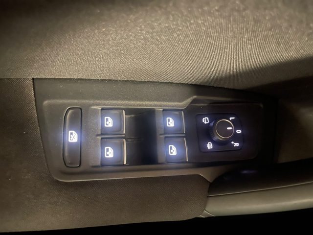 VOLKSWAGEN Tiguan usata, con Sensore di pioggia