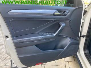 VOLKSWAGEN T-Roc usata, con Fendinebbia